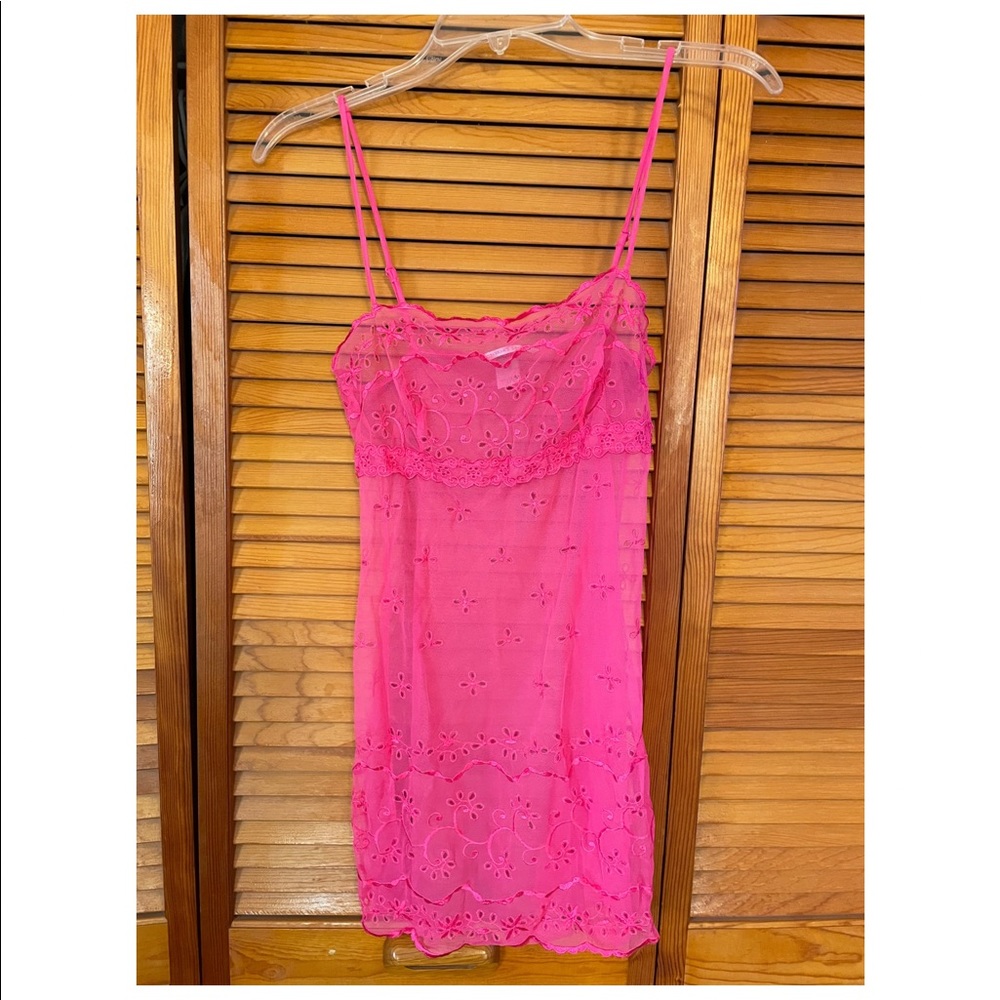 NWOT Victoria’s Secret chemise